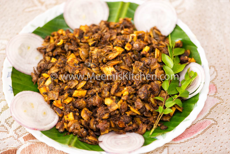 Kakka Irachi Ularthiyathu / Kerala Clams Roast
