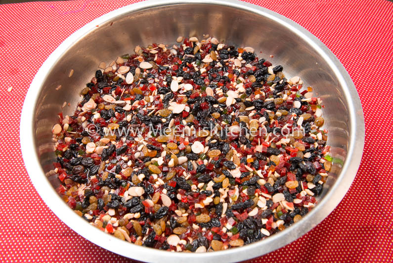 Christmas 2017: Rum, raisins and rumble at cake mixing ceremonies in  Delhi-NCR - Hindustan Times