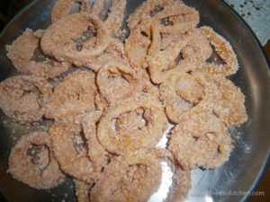 Crispy Fried Squid Rings (Calamari Fritters)