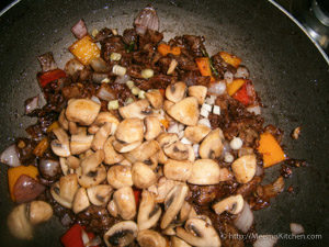 Beef with Mushroom (Stir Fried Beef with Mushroom)