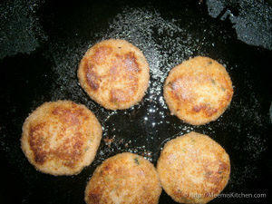 Soya Cutlets / Pan Fried Soya Cutlets