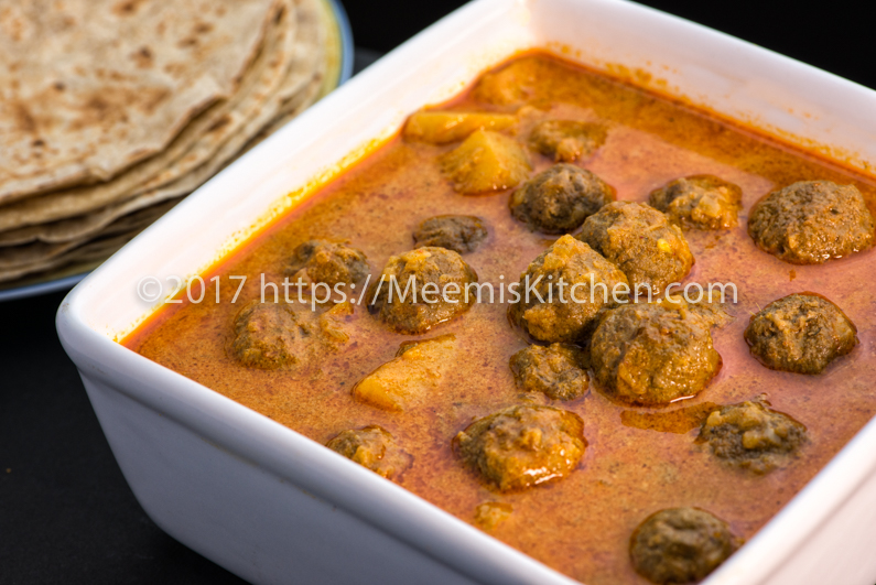 Meatball Curry / Kerala Meat Ball Curry