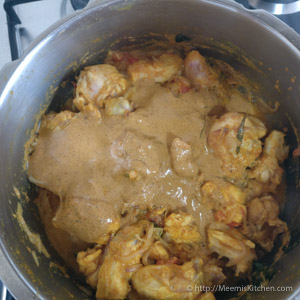 Chettinad Chicken Curry / Chicken Chettinad