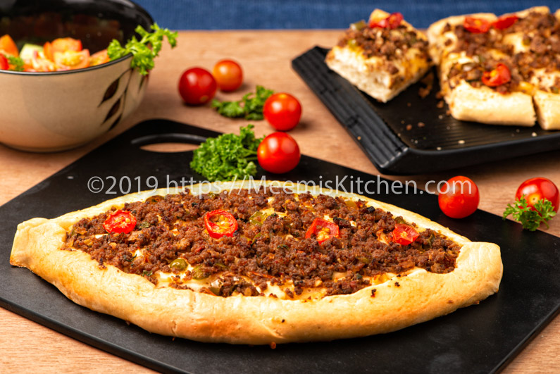 Turkish Pide /Turkish Pizza/ Turkish Flatbread/ Pide
