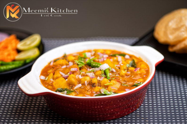 Chana Aloo Masala/ Chickpeas and Potato curry